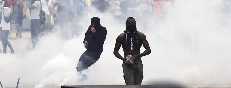 Scopri di più sull'articolo La protesta francese riguarda anche noi – di Giacinto Botti