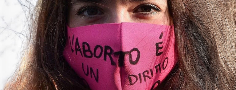 Scopri di più sull'articolo Nessun governo potrà mettere in discussione il diritto all’aborto – di Eleonora Mizzoni