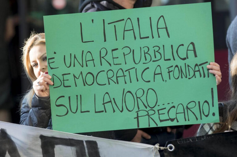 Scopri di più sull'articolo Meno lavoro  e sempre più precario – di Franco Trinchero