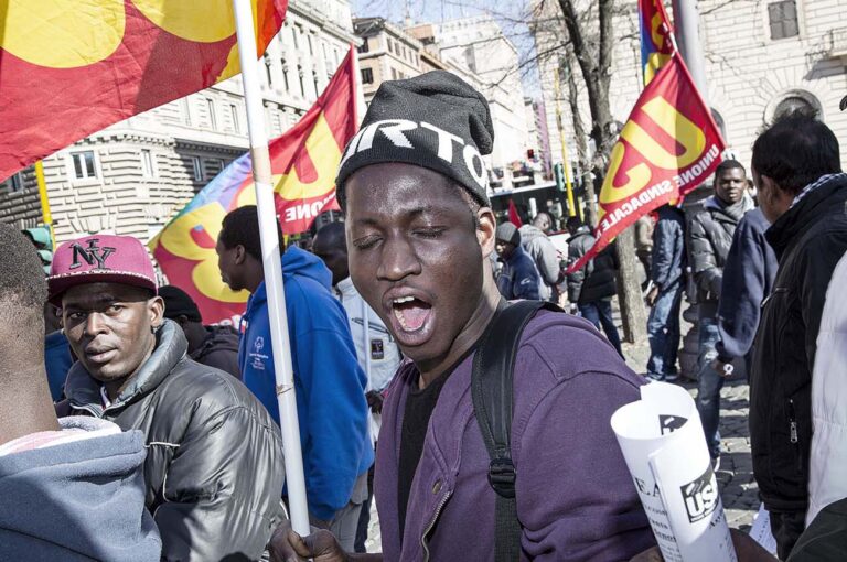 Scopri di più sull'articolo Migranti e nativi, a Roma, per i diritti di tutti – di Roberto Giordano